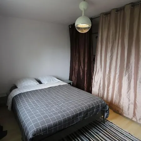 Jolie Maison Sauna Piscine Brest