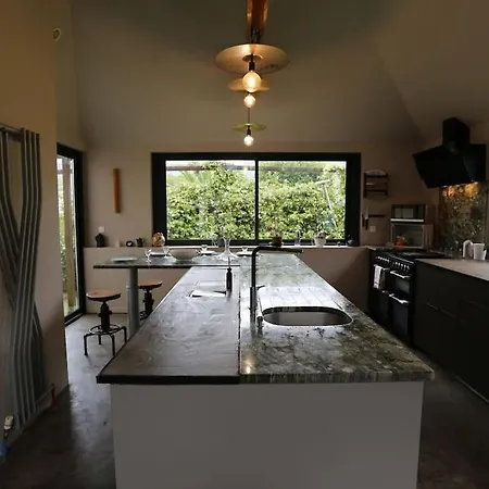 Jolie Maison Sauna Piscine